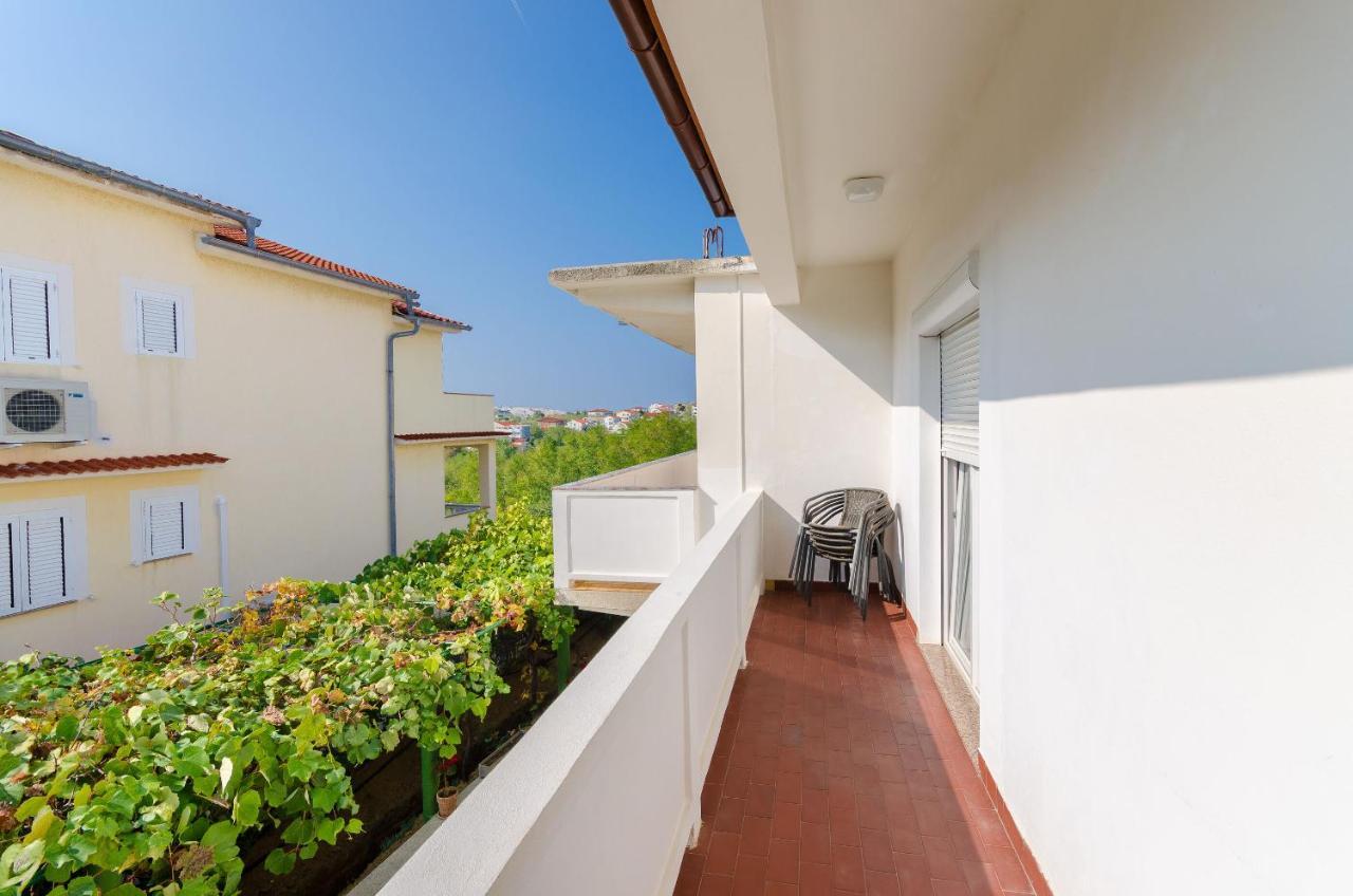 Apartments Ruza A Лопар Экстерьер фото